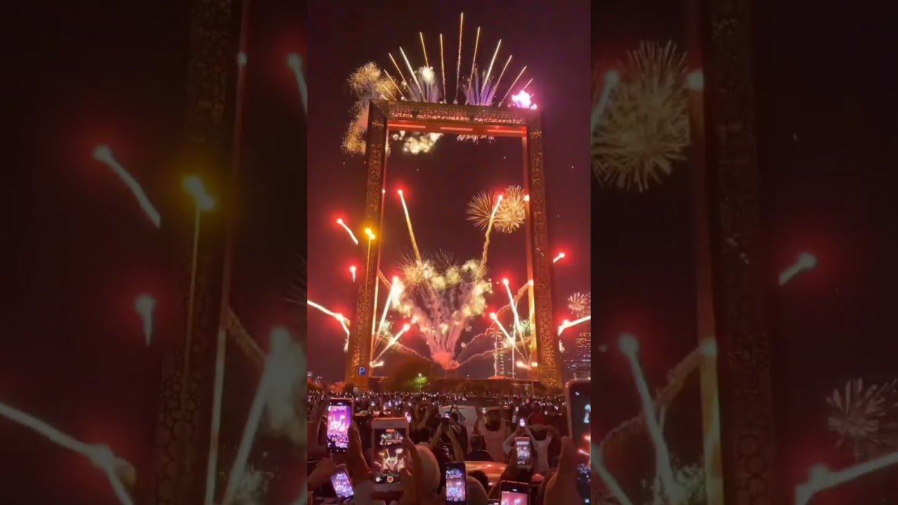 DUBAI FRAME FIREWORKS | NEW YEAR 2023 | MARCDXB
