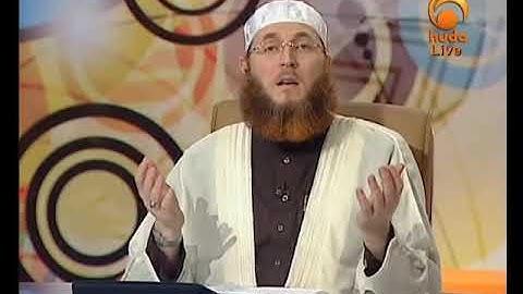 What should be said when the imam sits down between the two khutbahs at Jumu’ah prayer  #HUDATV