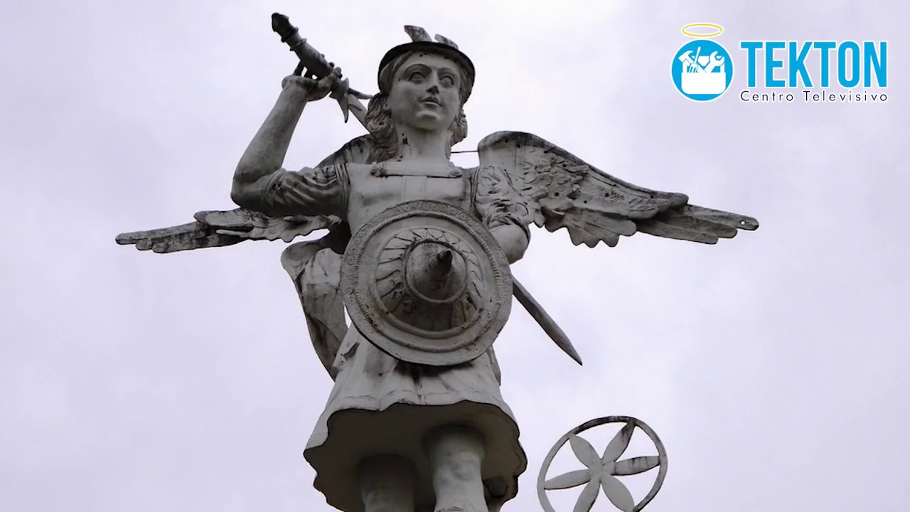 Apariciones del Arcángel San Miguel en el Monte Gargano, Italia - YouTube