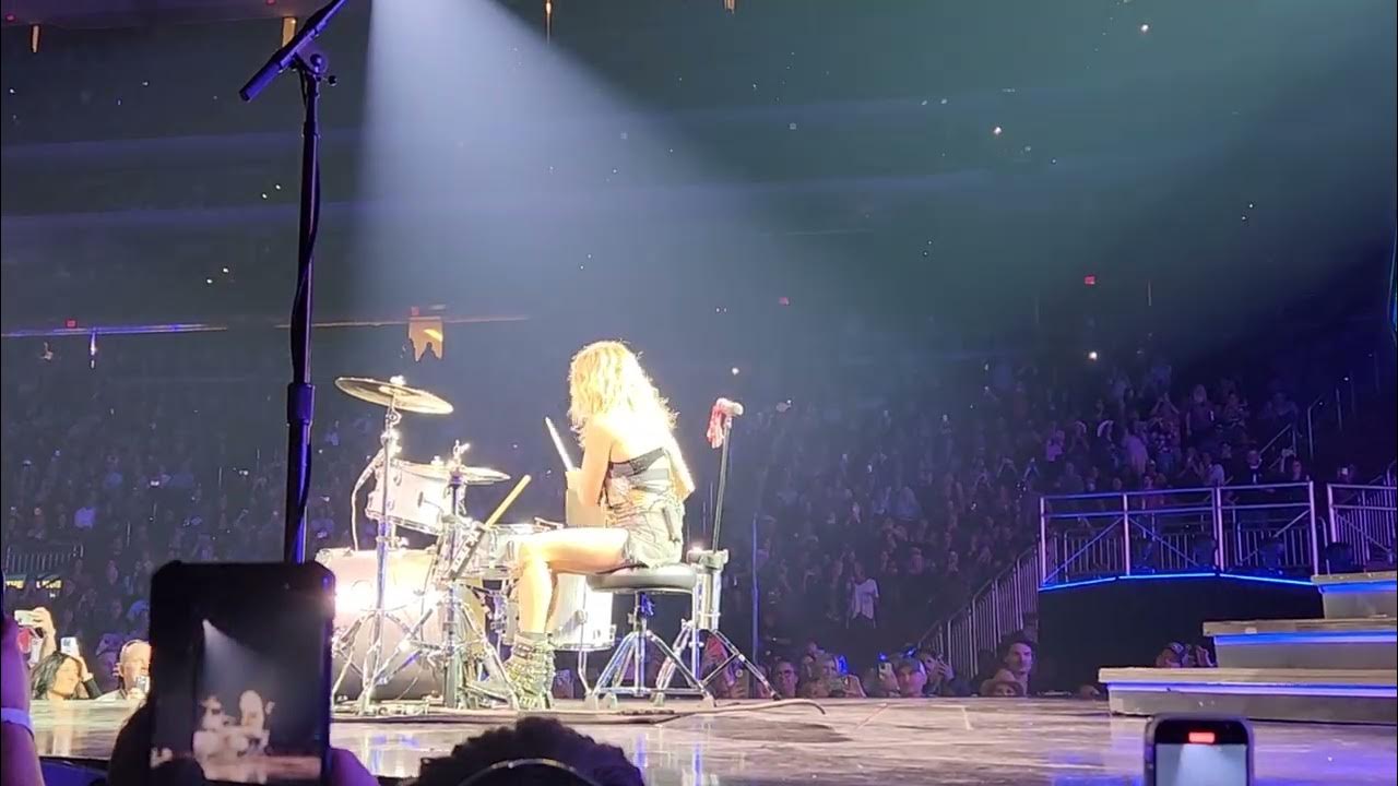 carrie underwood drum solo YouTube