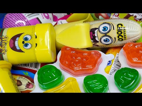 حلويات لذيذه وممتعه مع كيتي بن شوكولاته بونبوني ومصاصات مع بيضه الكندر اللذيذه