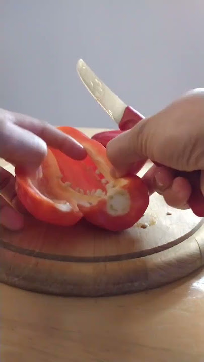 Cutting sweet Italian Pepper #shorts @june440