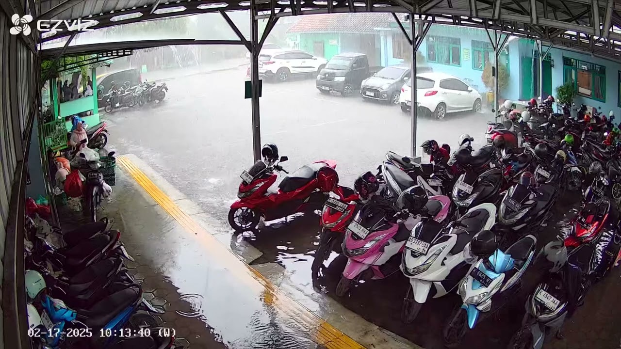 CCTV 2 Banjir di SLB N PATI, Hari Senin, 17 Februari 2025.