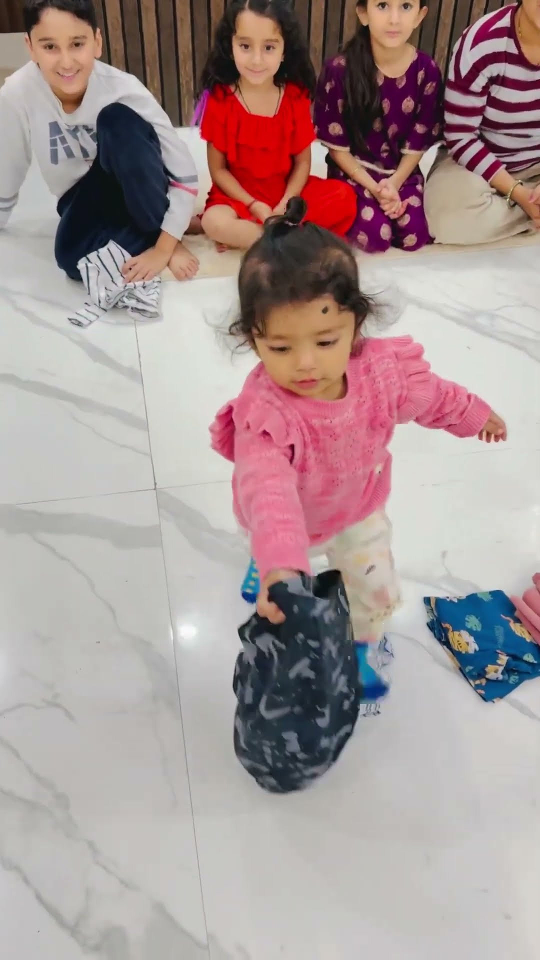 Cute inelegant baby clothes challenge subscribe ???