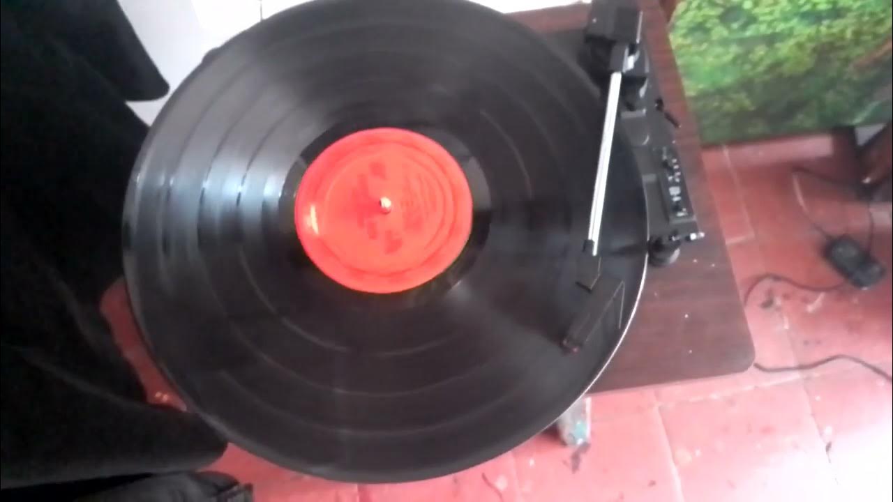 DISCO Y TOCADISCOS HD VID 20231226 1158481 1 MIN 9 SEGS - YouTube