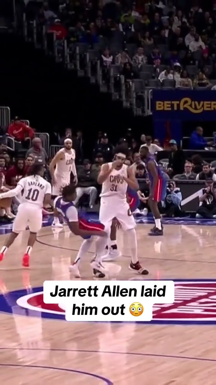 Jarrett Allen was ejected after this screen on Ausar Thompson