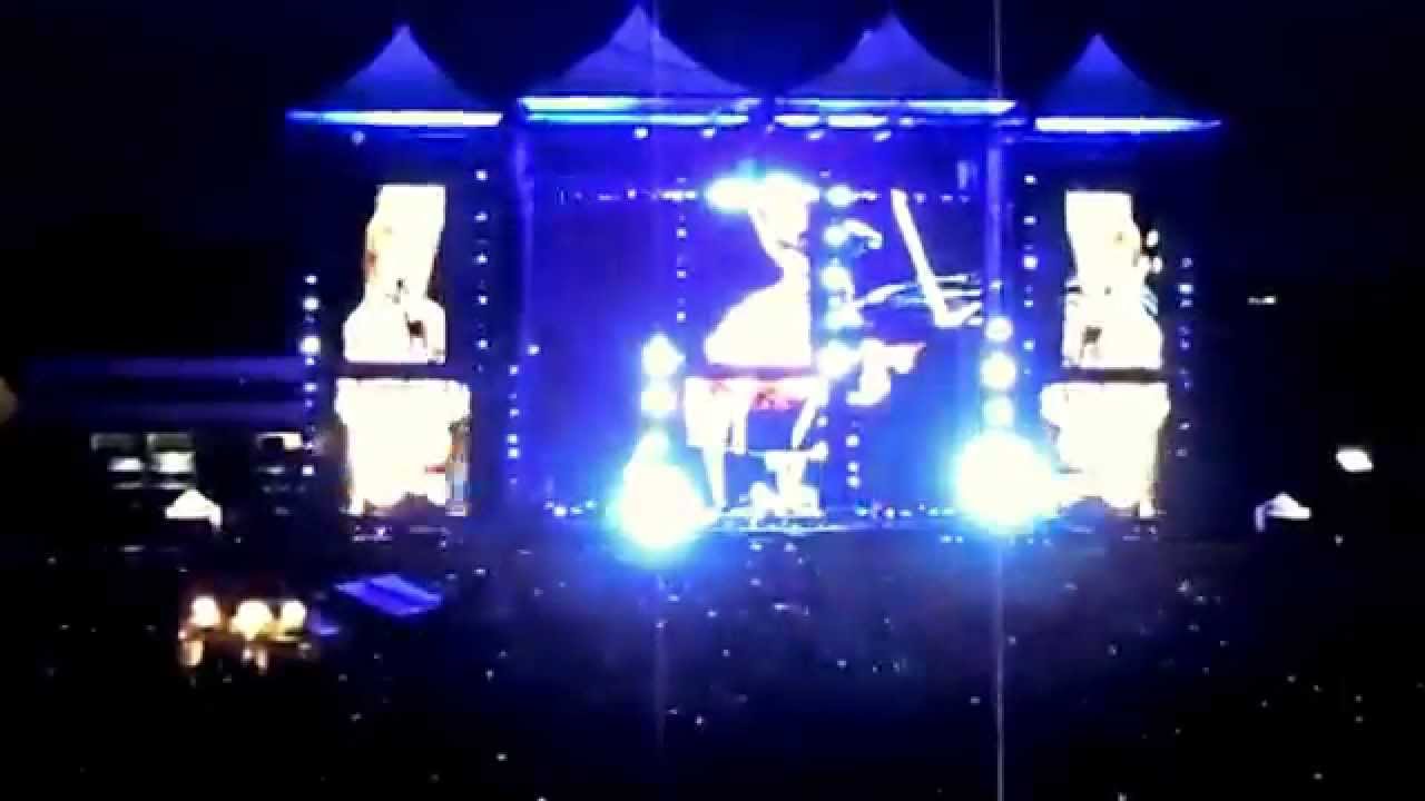 Ed Sheeran-Thinking Out Loud and A Team Live  in Croke Park 25/7/15