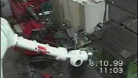 RFA Kawasaki Robotloader for pipe bending machine