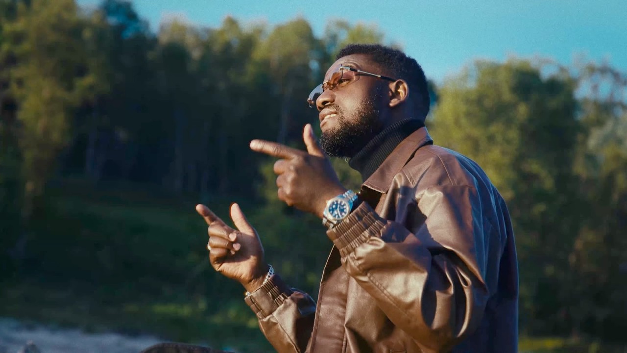 Guarda BE STRONG – Pascal Mk ( Official Music Video ) su YouTube Guarda BE STRONG – Pascal Mk ( Official Music Video ) su YouTube