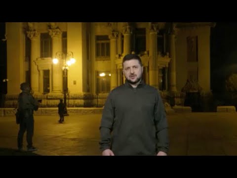 President Zelenskyy Accuses Two Top Security Officials of Being ‘Traitors,’ Strips Them of Titles