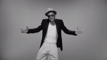 Uptown Funk -  Mark Ronson ft. Bruno Mars (Music Video by Daniel Seif)