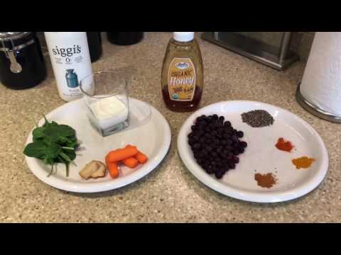 DELICIOUS Healthy Anti-Inflammatory Nutritious Breakfast Smoothie: Blueberry & Turmeric
