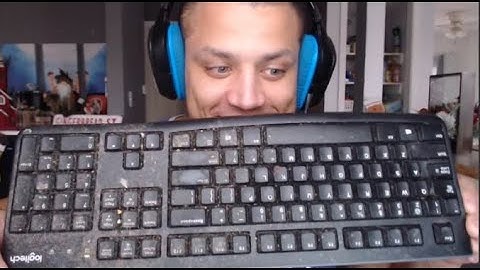 Tyler1 shows his keyboard - Twitch