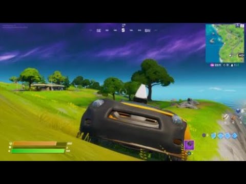 Fortnite:  Chllin' in the Taxi listening to "Toosie Slide" by Drake