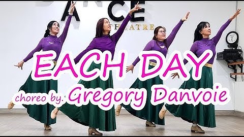 EACH DAY choreo by. Gregory Danvoie | Demo | Fairy Line Dance