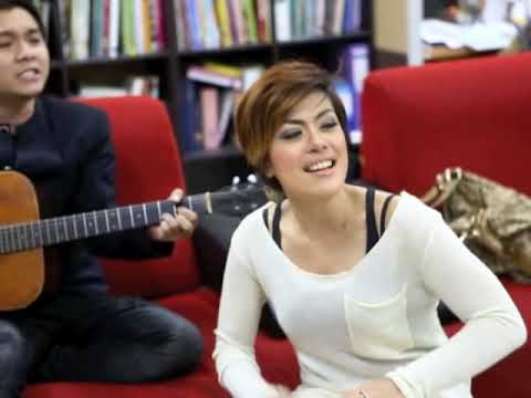 Just Give Me A Reason- Pink ft Nate Ruess- Acoustic Version Novita Dewi-Alex Rudiart