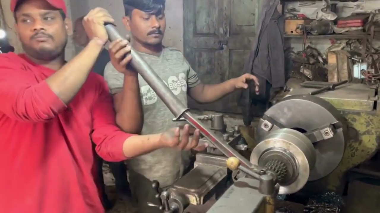 Super Gear Making by Old Man Who is Expert in Making From Old Ships High Strength Sheet. 