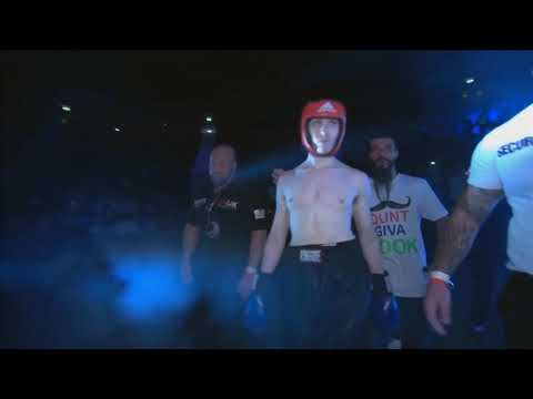 BEST RING WALK EVER - Scarce Ring Walk - KSI vs Logan Paul