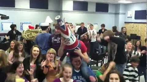 Harlem Shake   CMS BAND