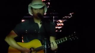 8/25/2018 Brad Paisley "When I Get Where I'm Going"  Tribute to Senator John McCain