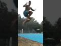Homem Sortudo Quase é Eletrocutado Por Raio Em Piscina Shorts Fyp Youtubeshorts Perigo