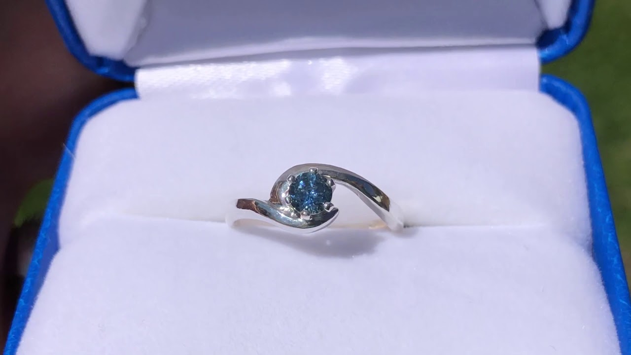 Montana Sapphire Crescent Ring