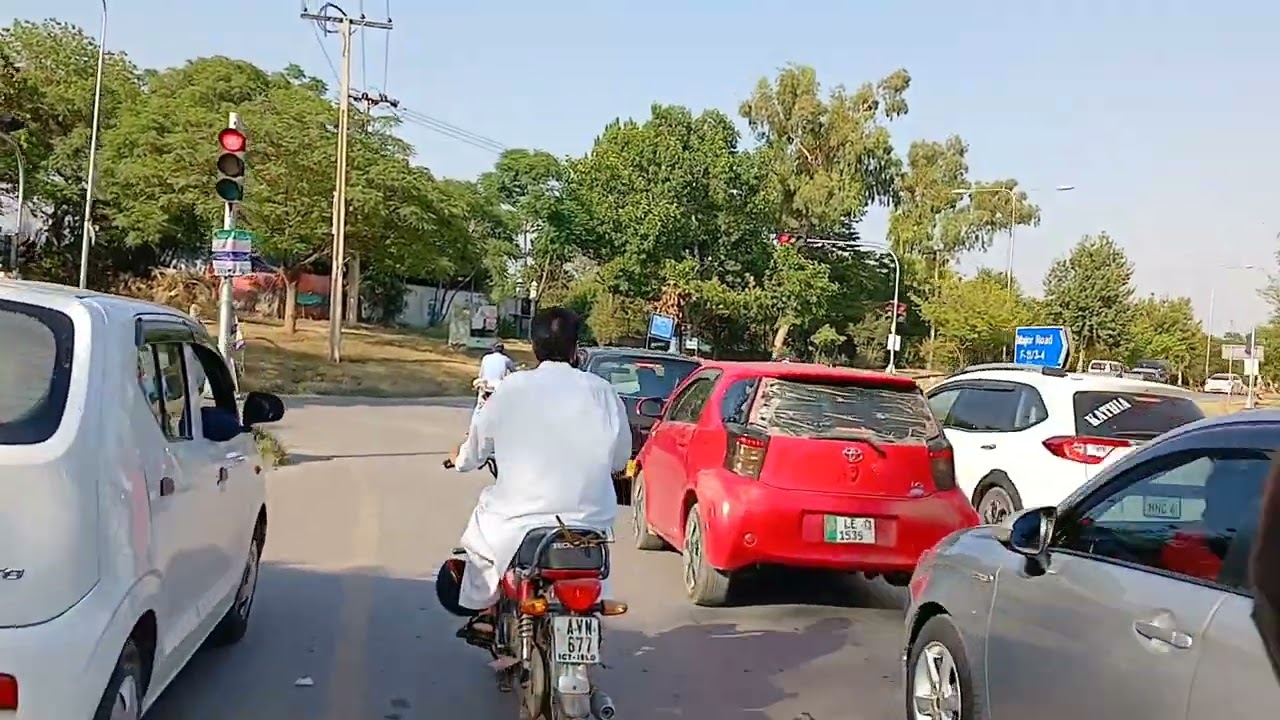 Route from F-11 Markaz to F-10 Markaz Islamabad Pakistan / Дорога из F-11 в F-10 Исламабад, Пакистан