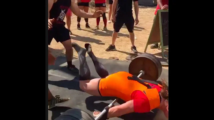 580lb / 264kg Deadlift Attempt Alyssa Anderson