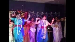 A cultural programme was organised by one of my cousin sisters to
express the hidden talents within our family [my maternal
relatives]... this is video cov...