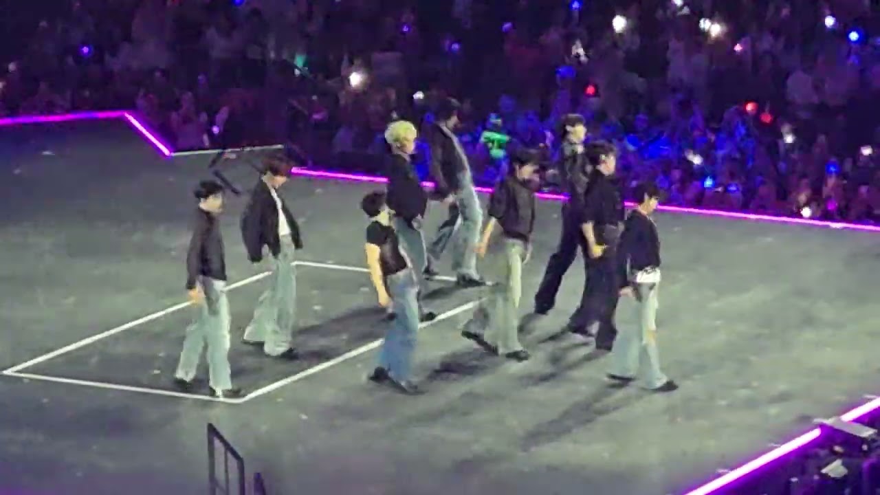 Zerobaseone performance KCONLA2025 mnet countdown day 3