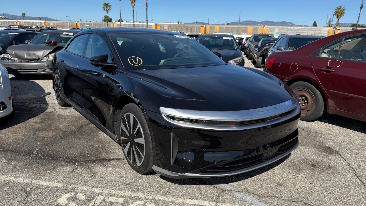Lucid Air at Copart in Van Nuys California! Hidden Gems you Won't Believe!!