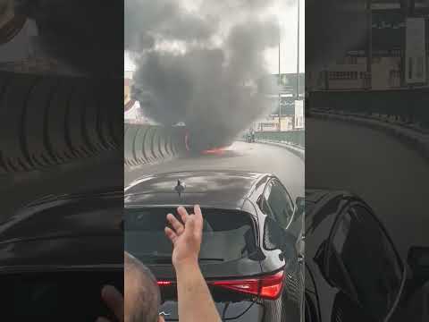 حريق العربيه على كوبرى اكتوبر