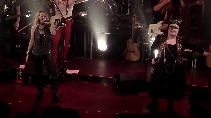 The Ultrasonic Rock Orchestra ft Laura Connors per...
