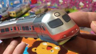 La force push-back Taiwan Railway Taiwan E1000 petit nombre d'auto train【Train jouet】02661+fr