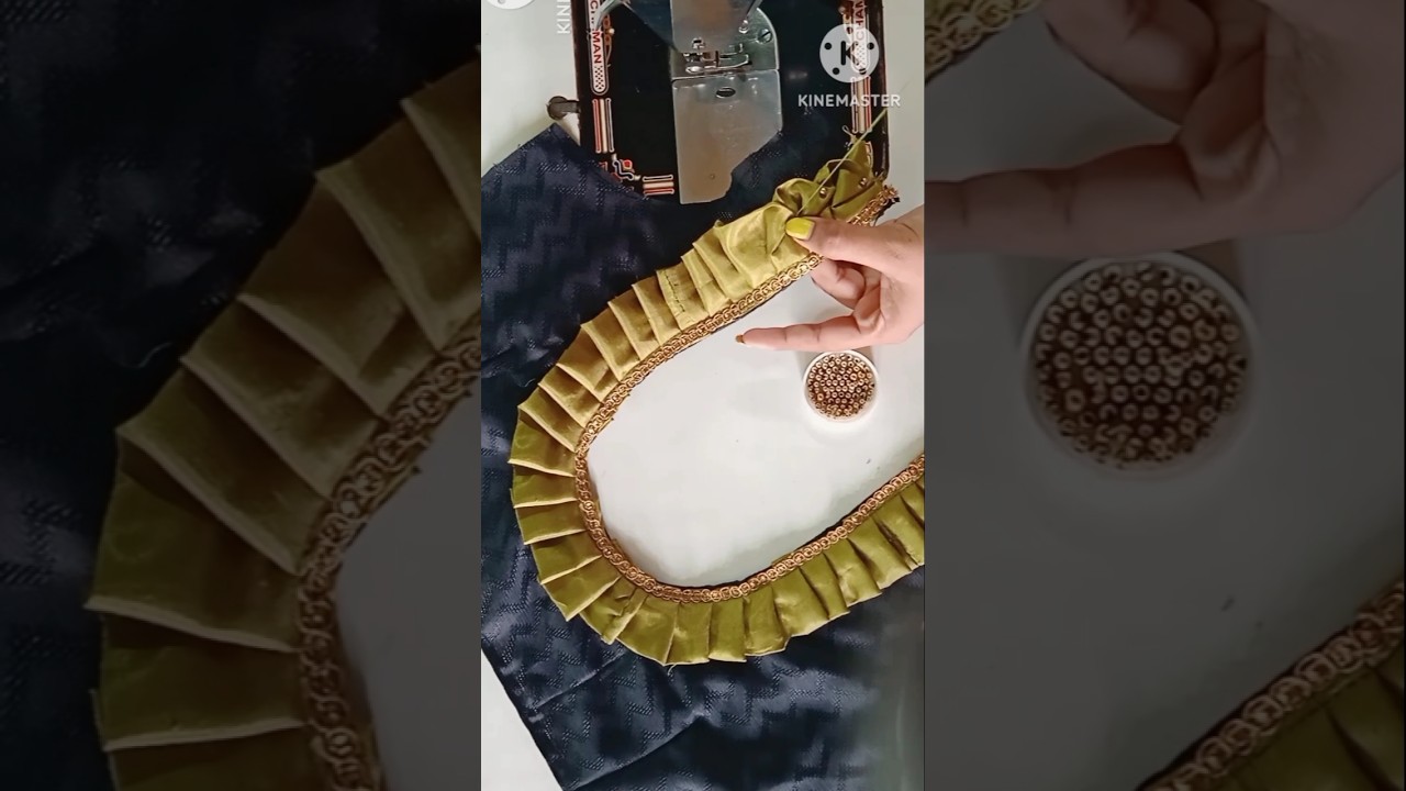 ✨"New Trending Back Neck Blouse Design 2025 | Stylish Pleated Blouse Idea"