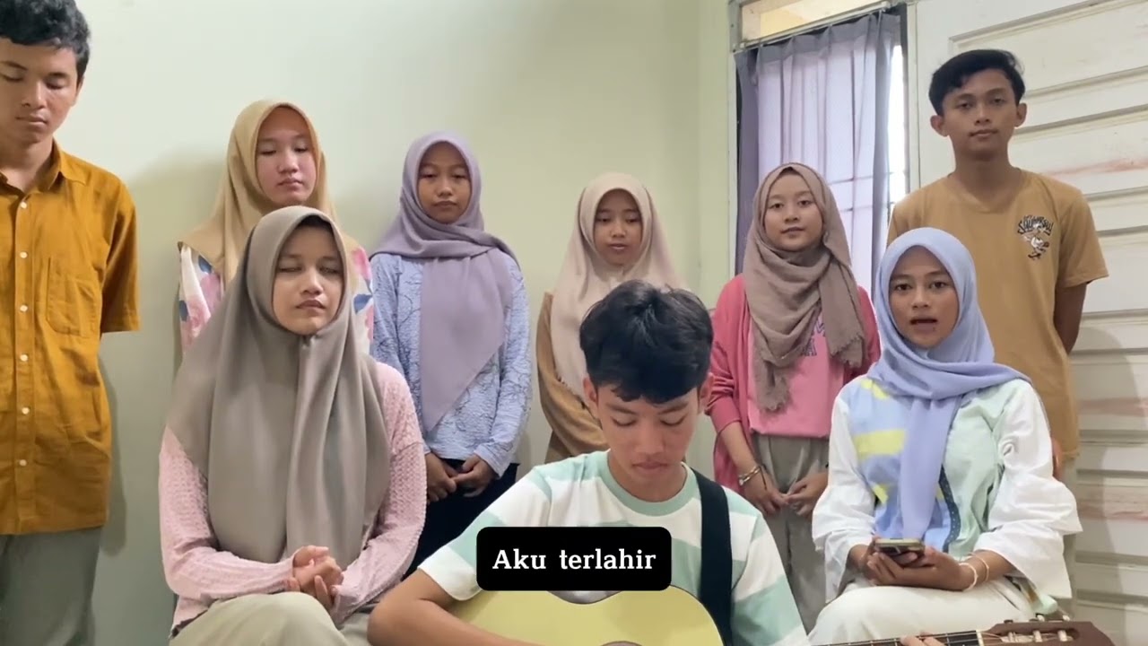 Kelompok 2 XI F1-A Musikalisasi Puisi - Bertaut