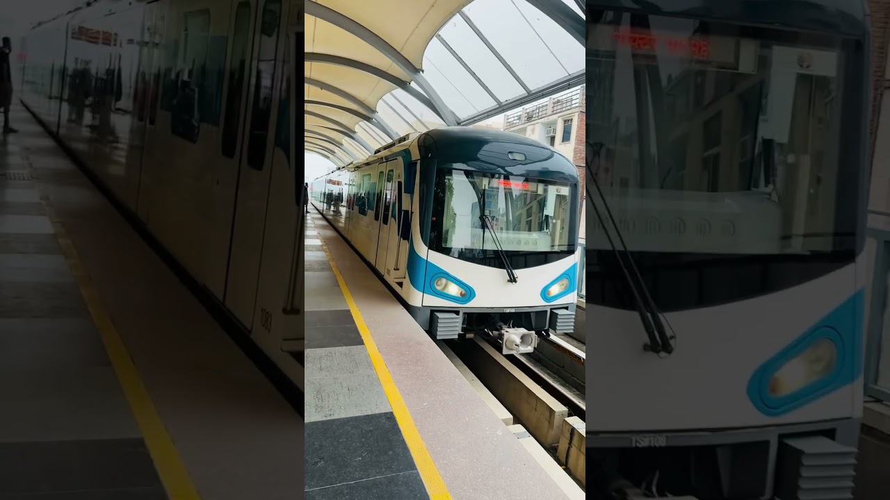 Welcome to delhi Metro.. 