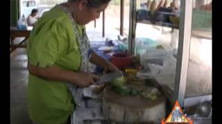 Kanchanaburi Vendor Prepares Pad Siew Moo
Authentic Thai recipe and all the groceries & cookware at http://importfood.com/recipes/tfrywidenoodles.html Kanchanaburi Vendor Prepares Pad Siew Moo