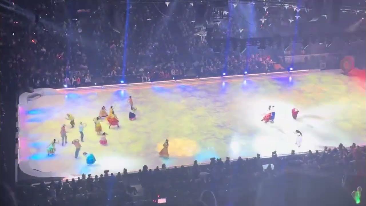 to the family Madrigal, Encanto, Disney on ice Chicago, Illinois United Center YouTube