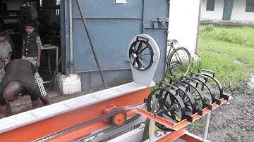 Bamboo Chain splitter machine.