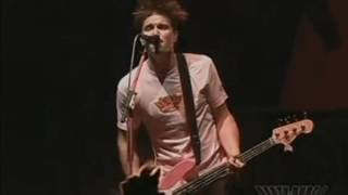 blink-182 - Feeling this-The rock show (Live @ Zeep Tokyo 23-08-04)(720p Upscaled/HQ Audio)