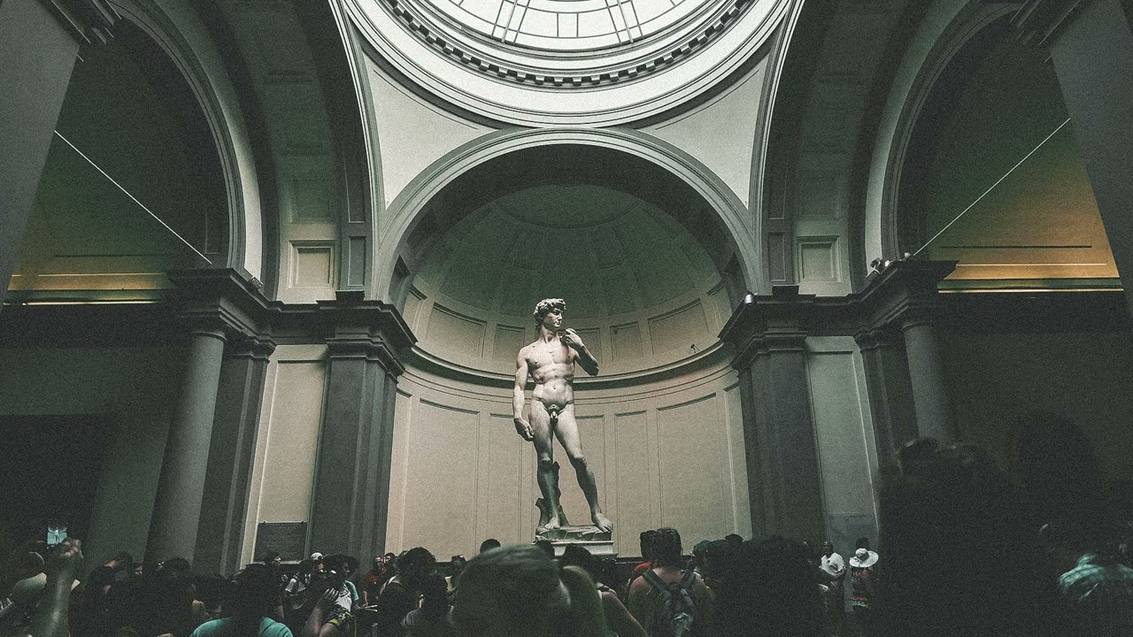 Hunger - Florence and the machine but you are at the museum and wear your headphone(Slowed/Reverbed)