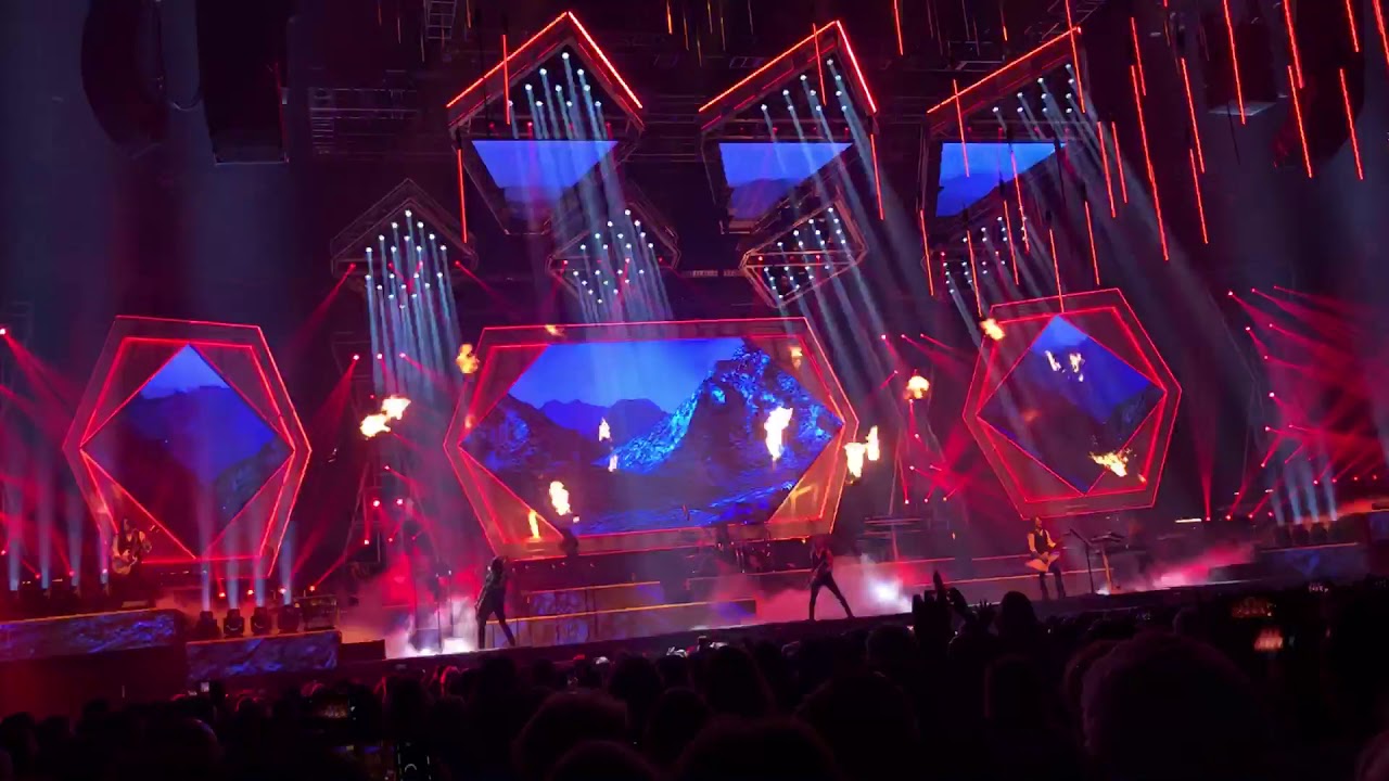 The Trans-Siberian Orchestra - YouTube