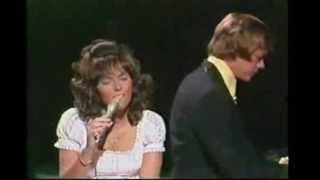 Video voorbeeld van "Carpenters - A Song For You"