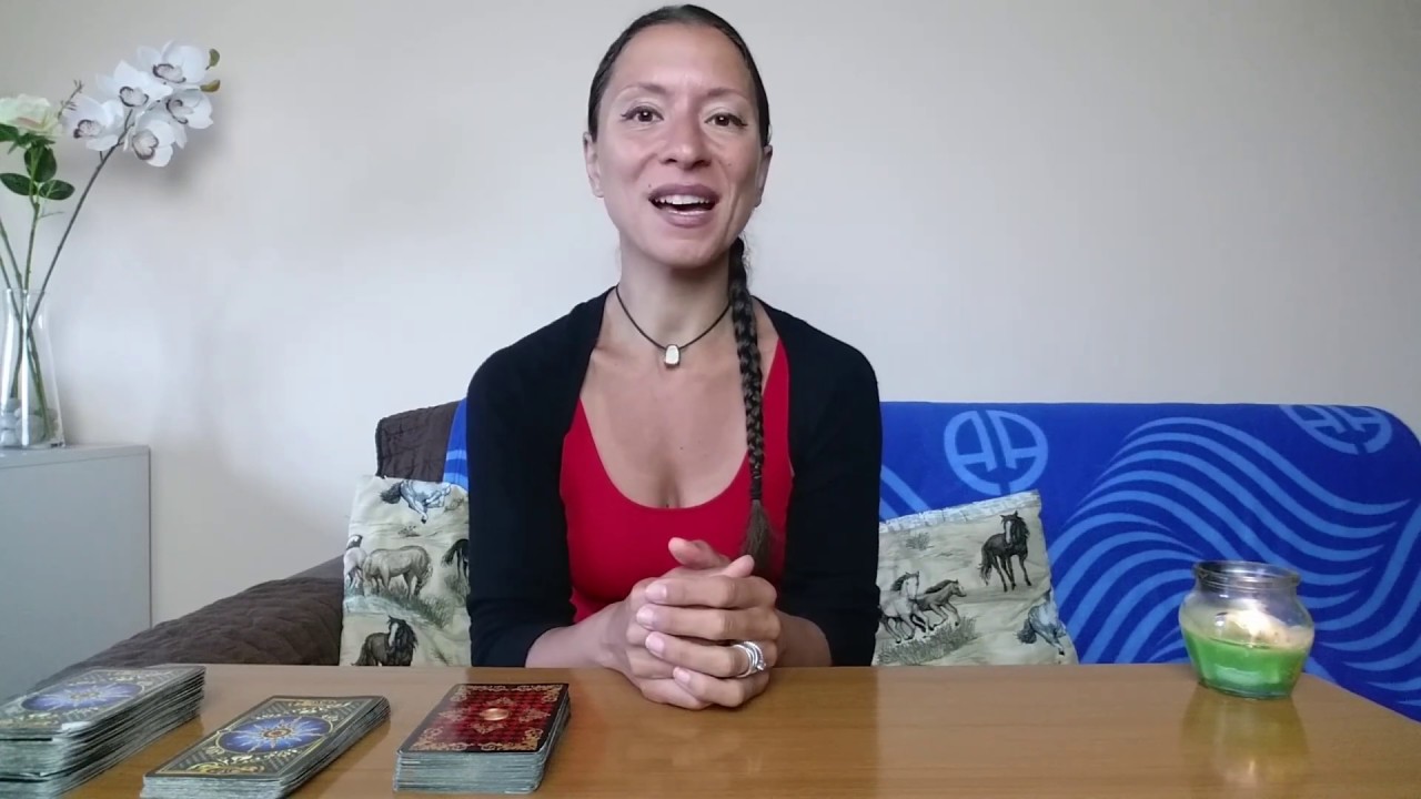 #180 Lettura Tarocchi Amore ~ Cosa vuole da me veramente? Come devo comportarmi?