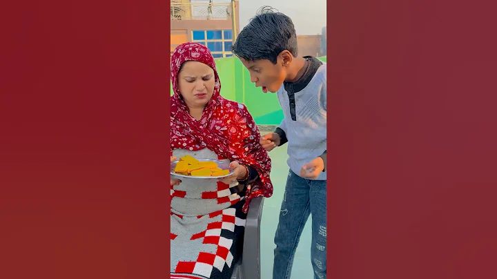 Video 11887491: funniest cat reaction, funny cute cat reaction, cat vs dog