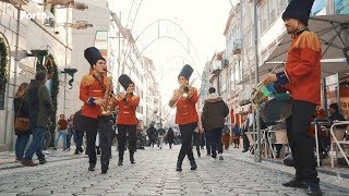 Espírito Natalício invade a cidade.