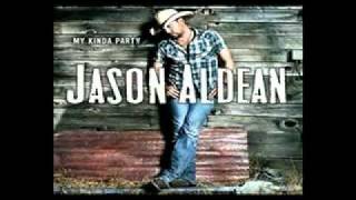 Video thumbnail of "Jason Aldean - Dirt Road Anthem Lyrics [Jason Aldean's New 2011 Single]"