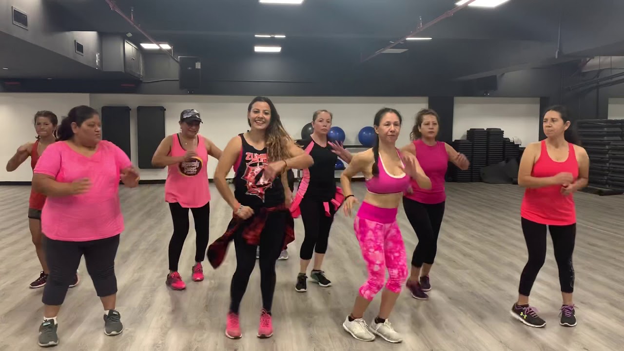 Zumba Colégiala Margarita y Caló JessicaSiguenza YouTube