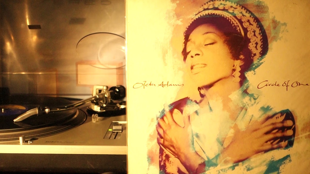Oleta Adams – Circle Of One (1990) - YouTube